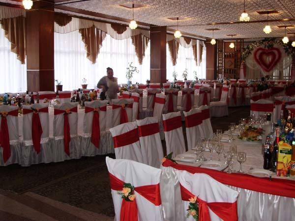 Hotel Prietenia Bender Bagian luar foto